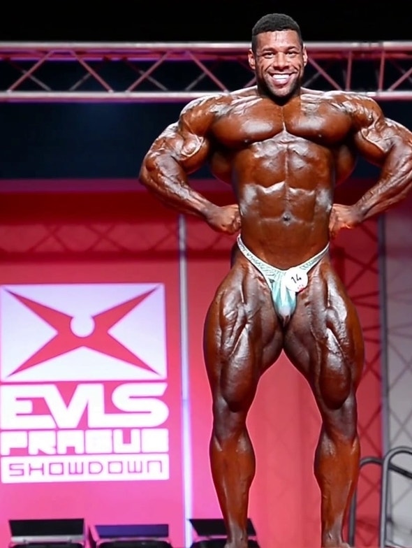 IFBB Pro Nathan De Asha Ausstellung EVLS Prague Pro 2017